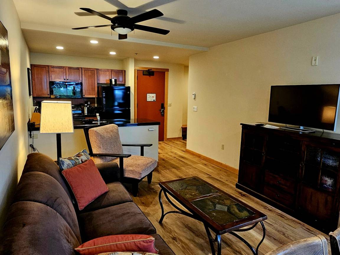 70 M² Condo ∙ 2 Bedrooms ∙ 7 Guests - Sandpoint, ID