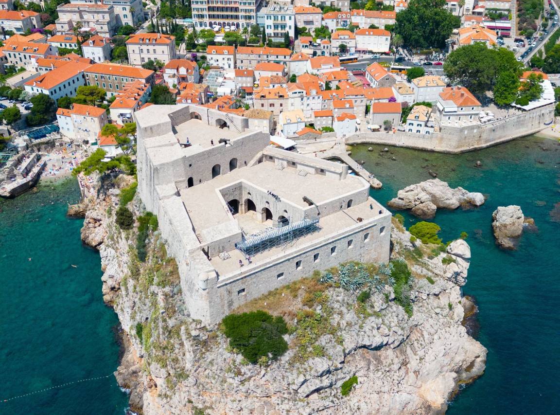 90 M² House ∙ 2 Bedrooms ∙ 6 Guests - Dubrovnik