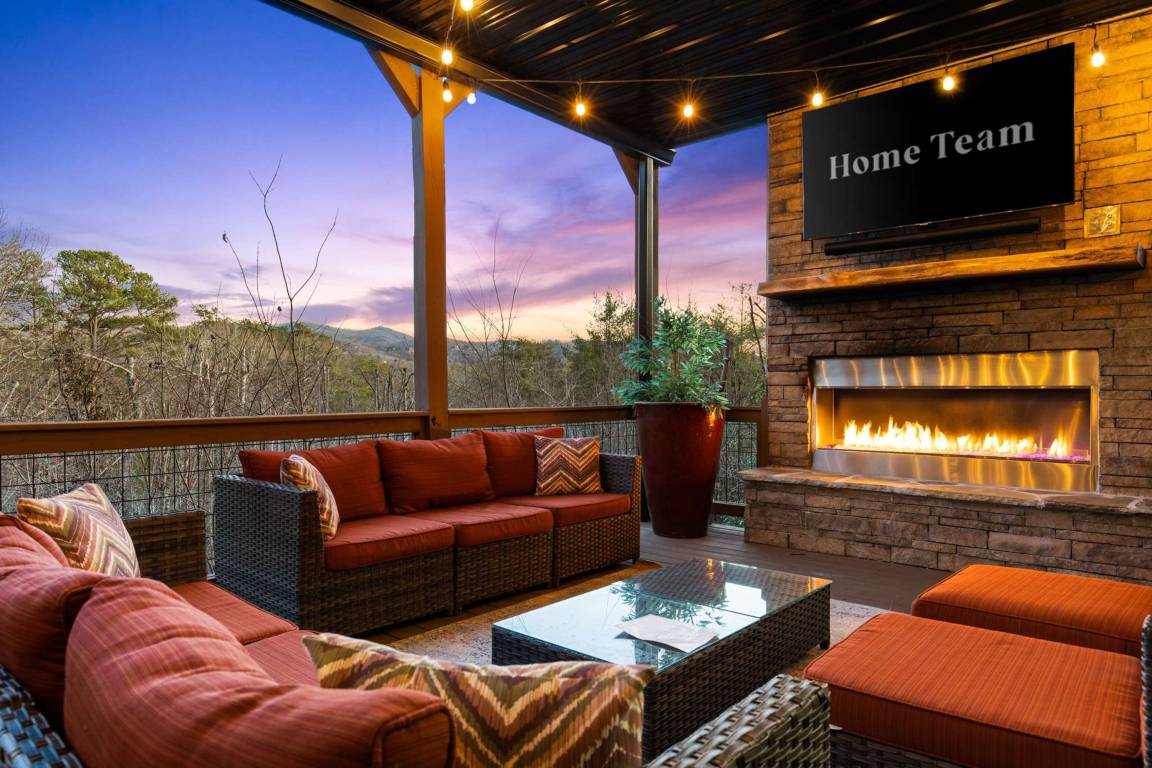 Apartment ∙ 5 Bedrooms ∙ 11 Guests - Blue Ridge, GA