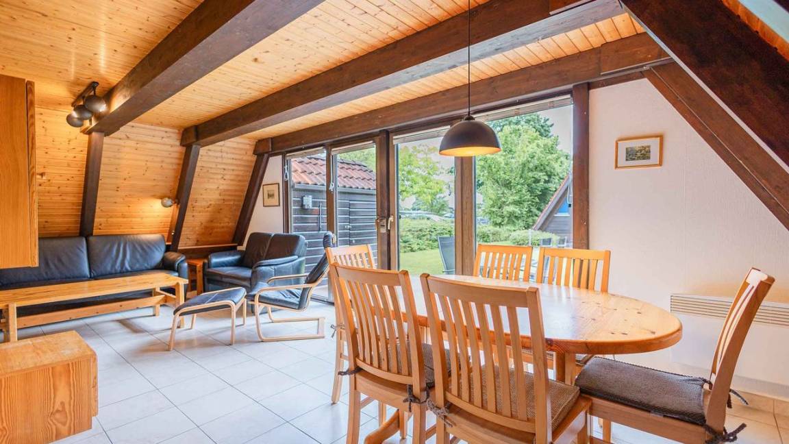 70 M² Huis ∙ 2 Slaapkamers ∙ 5 Gasten - Friedrichshafen