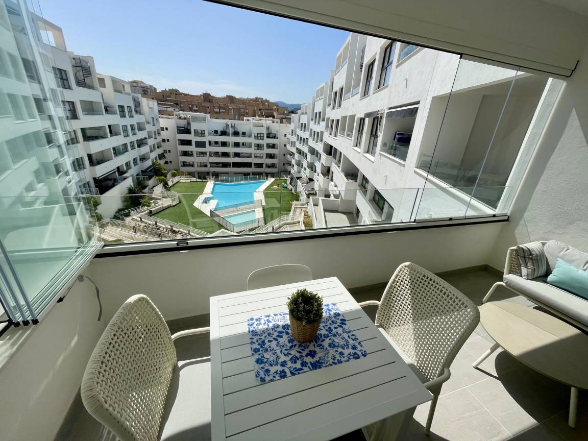 75 M² Apartment ∙ 2 Bedrooms ∙ 4 Guests - Estepona
