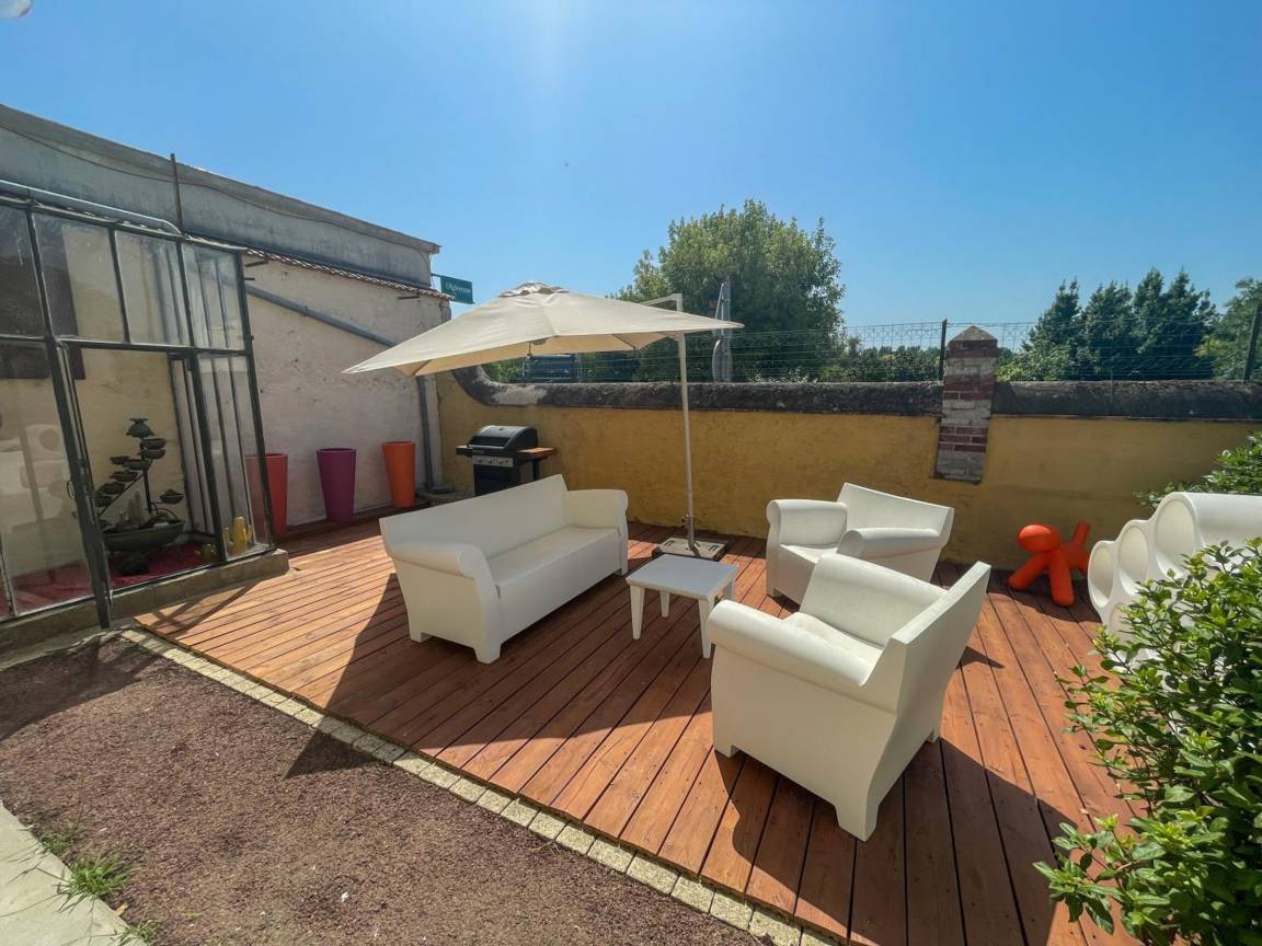 110 M² Cottage ∙ 2 Bedrooms ∙ 4 Guests - Tours