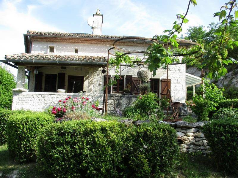 300 m² Gîte ∙ 7 Schlafzimmer ∙ 15 Gäste – Bild 32