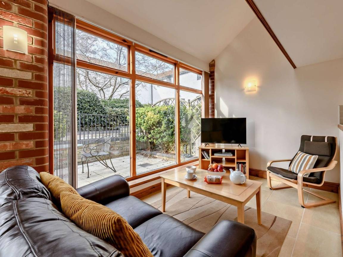 Cottage ∙ 1 Bedroom ∙ 2 Guests - Doncaster