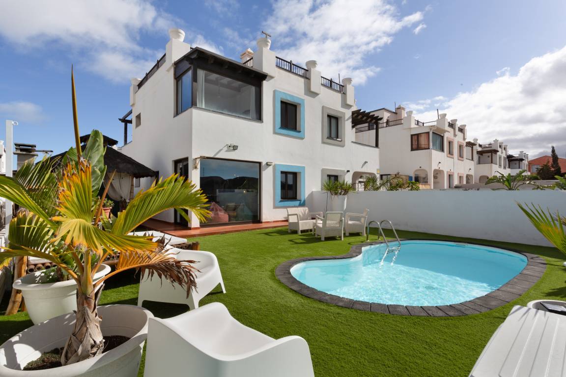 130 M² Villa ∙ 3 Habitaciones ∙ 6 Huéspedes - Corralejo