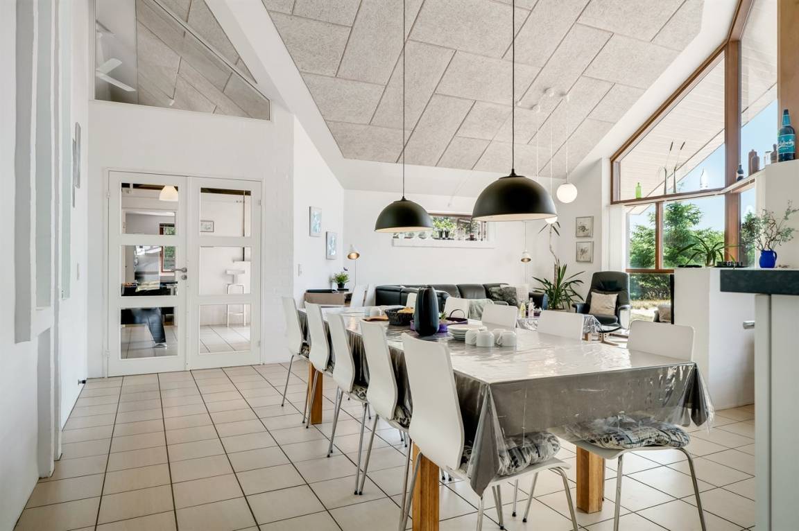 168 m&sup2; Ferienhaus 4 Schlafzimmer 14 G&auml;ste