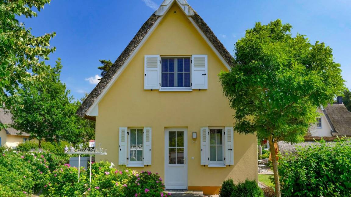 102 M² Ferienhaus ∙ 2 Schlafzimmer ∙ 5 Gäste - Glowe