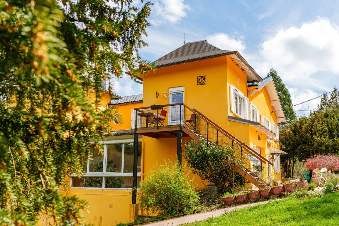 150 M² Appartement ∙ 4 Chambres ∙ 10 Personnes - Vosges