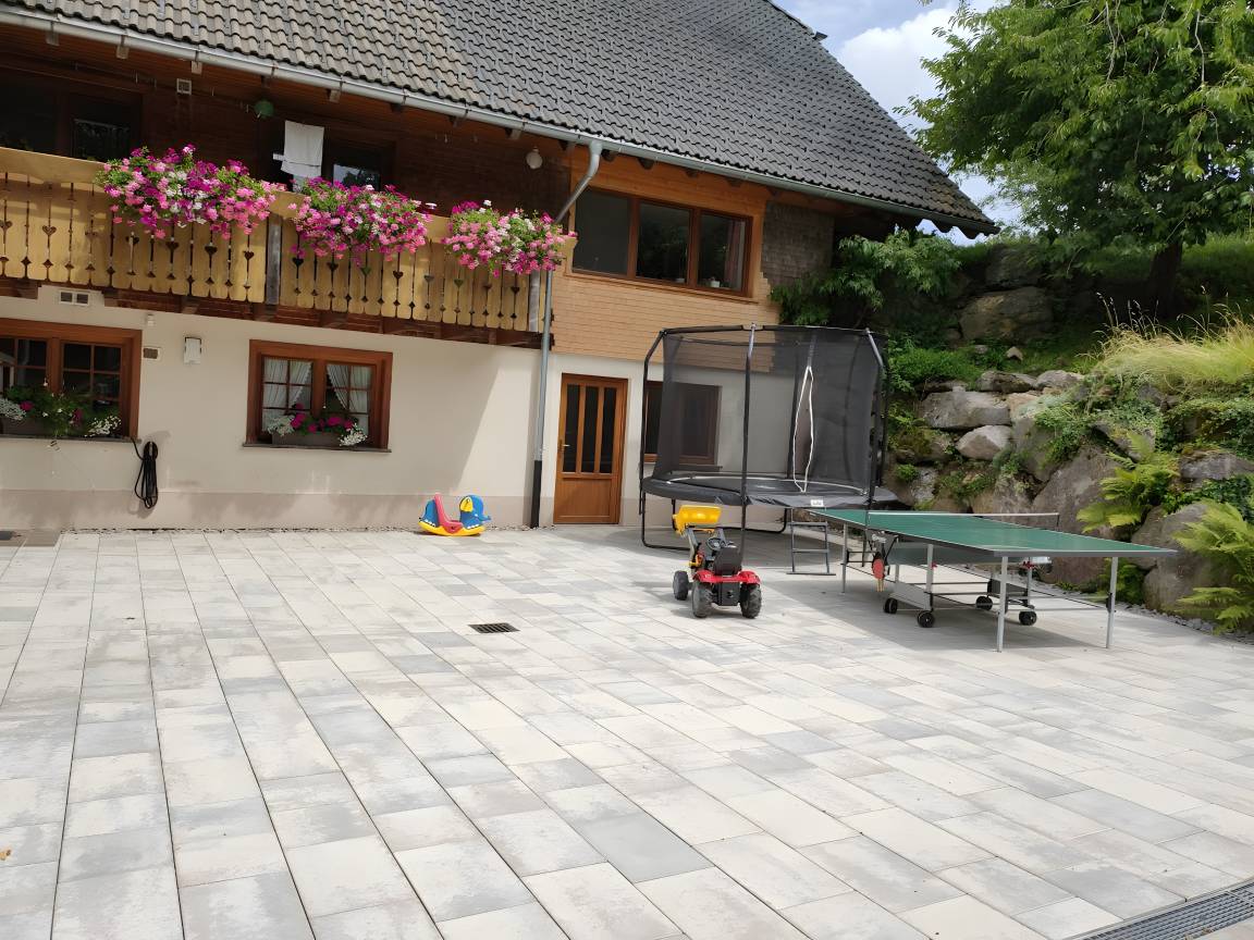 60 M² Ferienwohnung ∙ 2 Schlafzimmer ∙ 5 Gäste - Breitnau