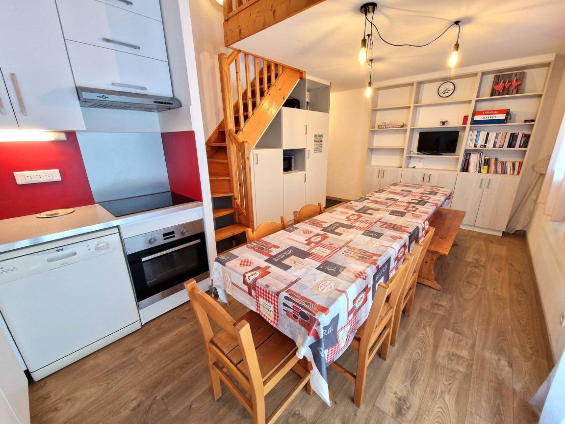 90 M² Apartment ∙ 5 Bedrooms ∙ 12 Guests - Valfréjus