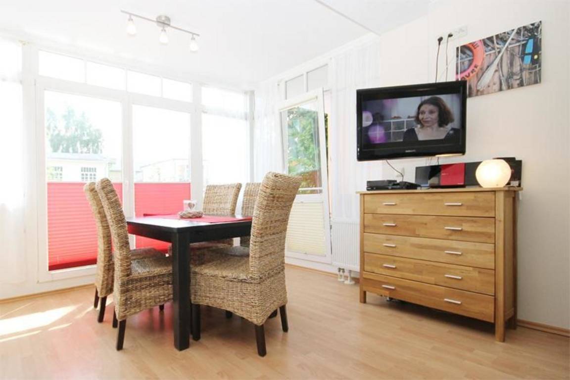 80 m² Ferienwohnung ∙ 2 Schlafzimmer ∙ 4 Gäste – Bild 4