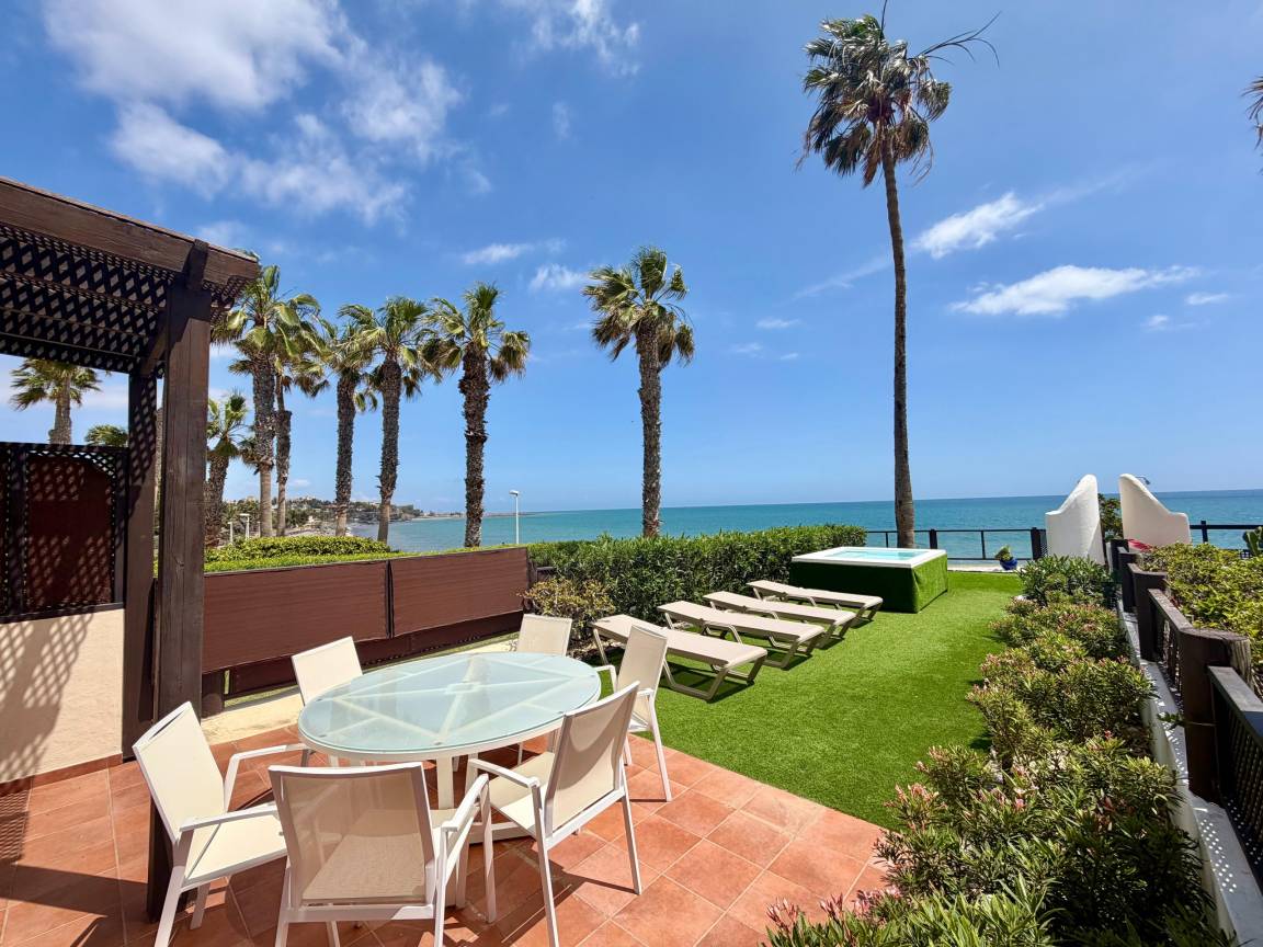 280 M² Villa ∙ 3 Bedrooms ∙ 6 Guests - Playa del Inglés