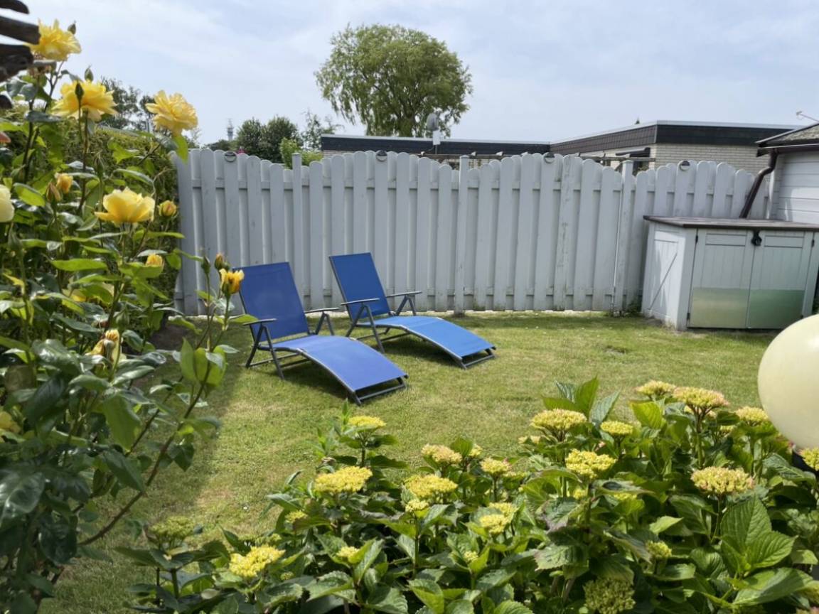 58 M² Ferienhaus ∙ 2 Schlafzimmer ∙ 4 Gäste - Butjadingen