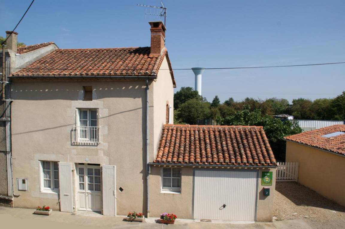78 m&sup2; G&icirc;te 2 Schlafzimmer 4 G&auml;ste
