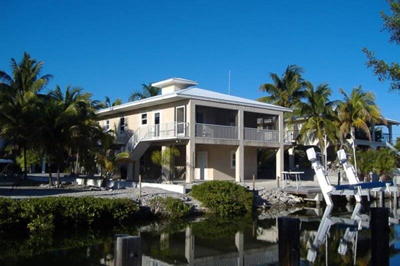 Villa ∙ 3 Bedrooms ∙ 6 Guests - Big Pine Key, FL