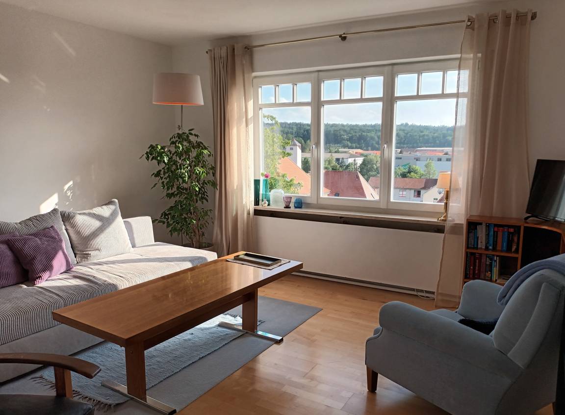 79 M² Ferienwohnung ∙ 3 Schlafzimmer ∙ 6 Gäste - Herrieden