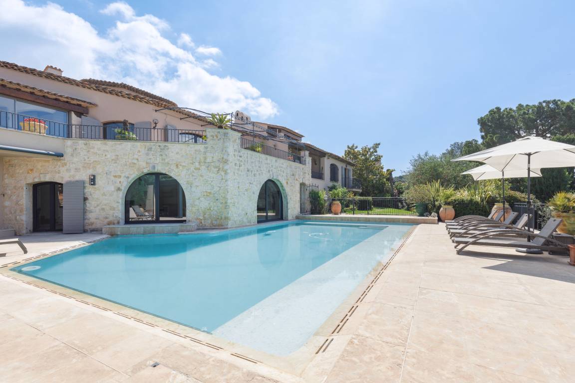 570 M² Villa ∙ 5 Chambres ∙ 11 Personnes - Cannes