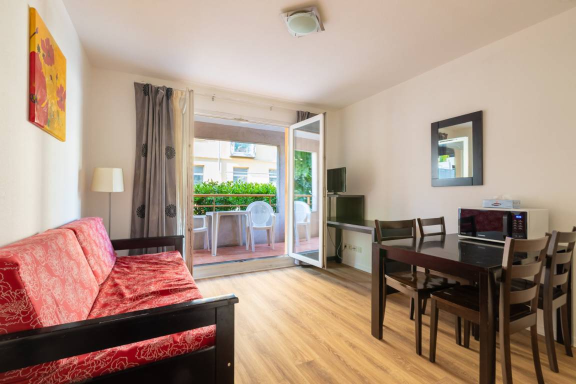 33 M² Appartement ∙ 1 Chambre ∙ 4 Personnes - Grasse