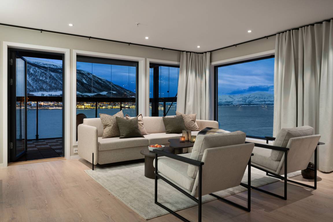 100 M² Appartamento Vacanza ∙ 3 Camere Da Letto ∙ 8 Ospiti - Tromsø