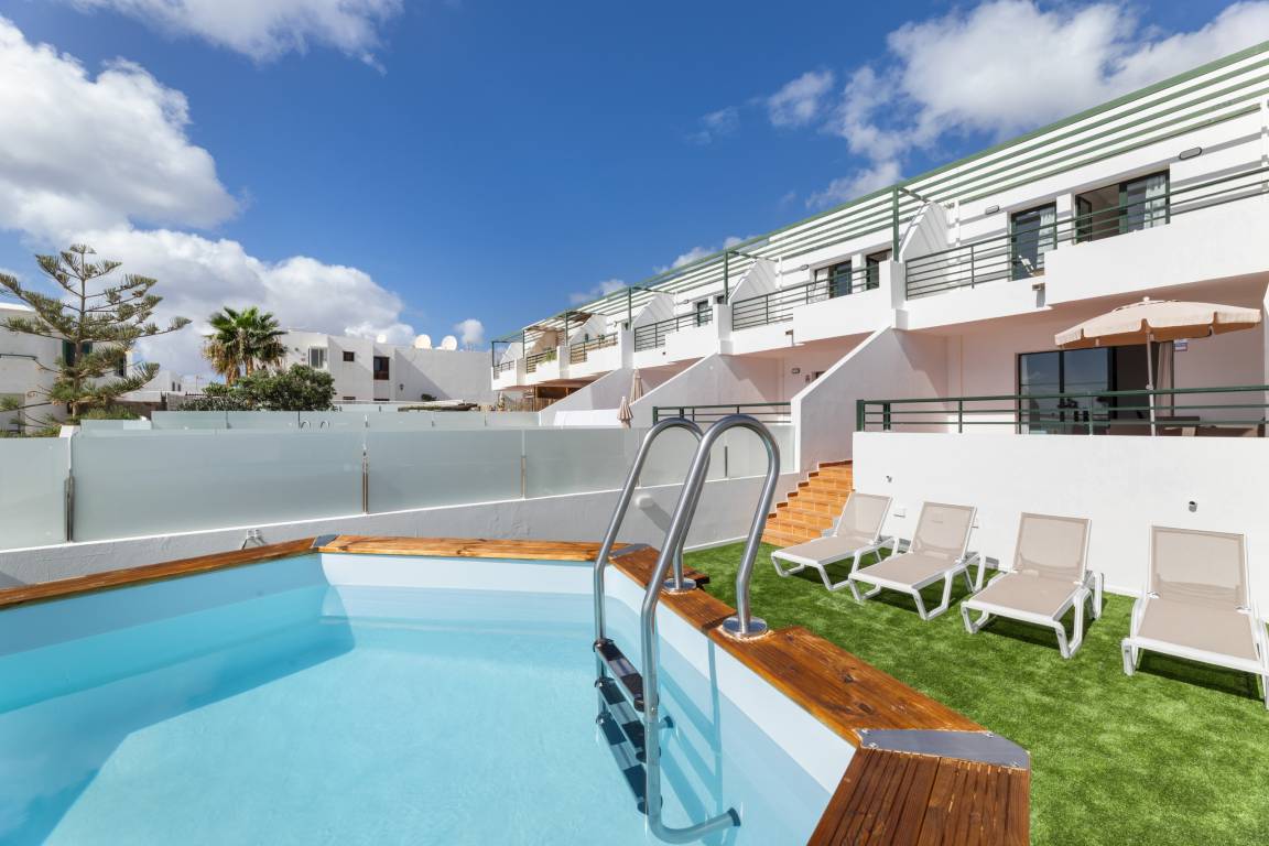 93 M² Villa ∙ 3 Schlafzimmer ∙ 5 Gäste - Puerto del Carmen