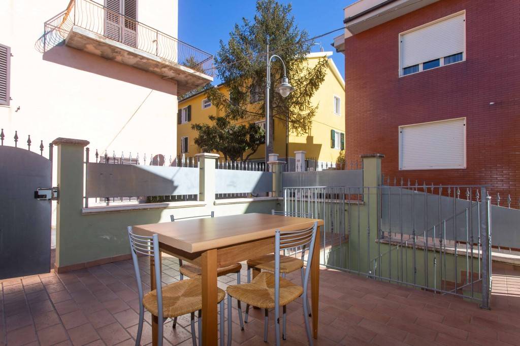 75 M² Apartment ∙ 2 Bedrooms ∙ 4 Guests - Numana