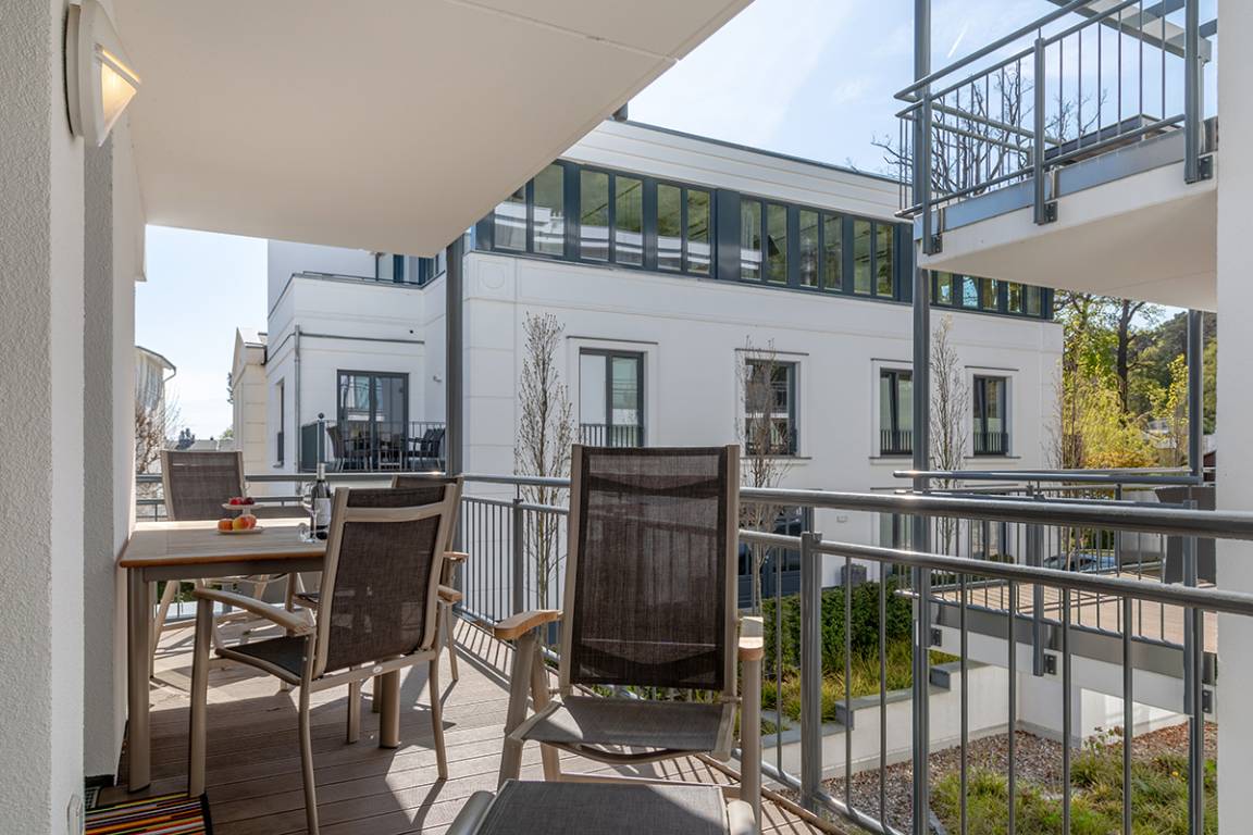 80 M² Appartement ∙ 2 Slaapkamers ∙ 4 Gasten - Sellin