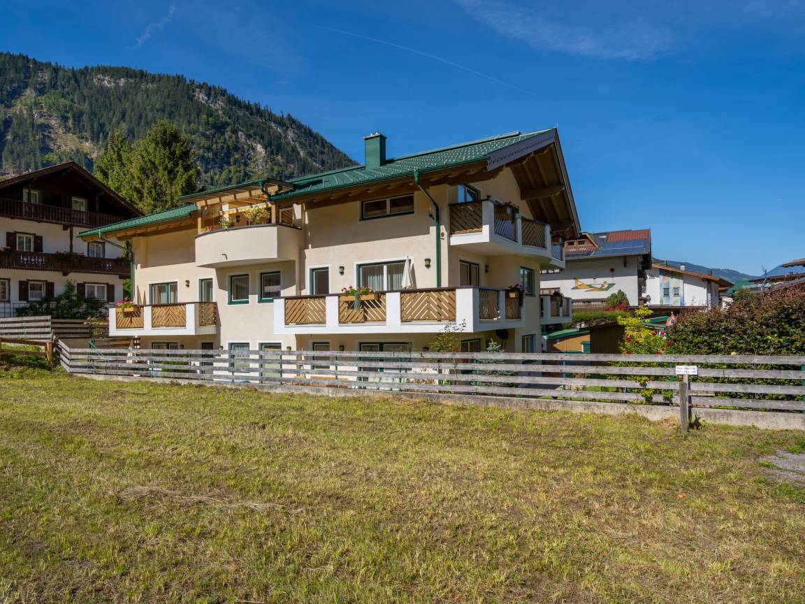 60 M² Appartamento Vacanza ∙ 2 Camere Da Letto ∙ 4 Ospiti - Mayrhofen
