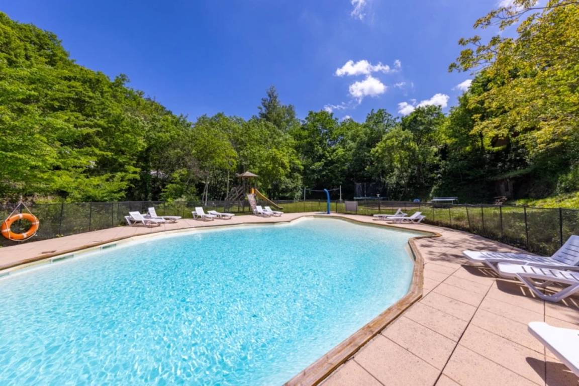 Camping ∙ 1 Chambre ∙ 2 Personnes - Pyrénées-Orientales