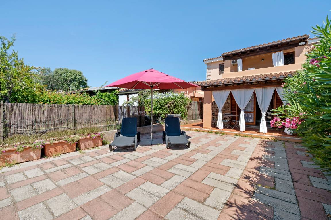 70 M² House ∙ 2 Bedrooms ∙ 5 Guests - San Teodoro, Sicily