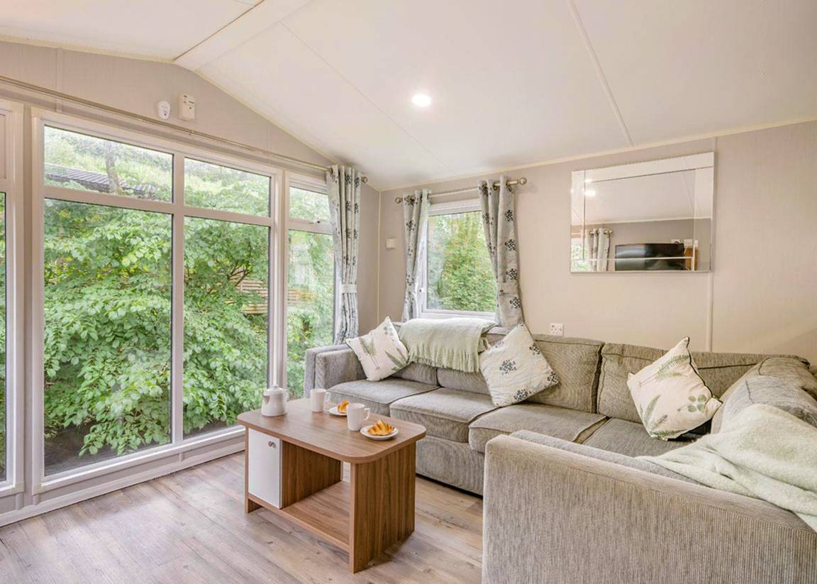 Caravan ∙ 3 Bedrooms ∙ 8 Guests - Norfolk