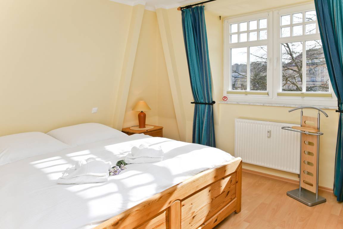 65 m² Ferienwohnung ∙ 2 Schlafzimmer ∙ 5 Gäste – Bild 6