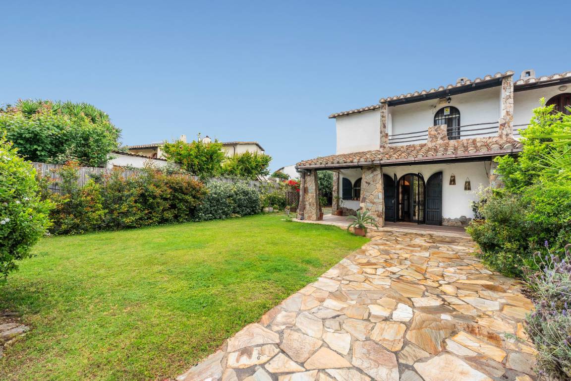 129 M² Ferienhaus ∙ 3 Schlafzimmer ∙ 6 Gäste - Quartu Sant’Elena