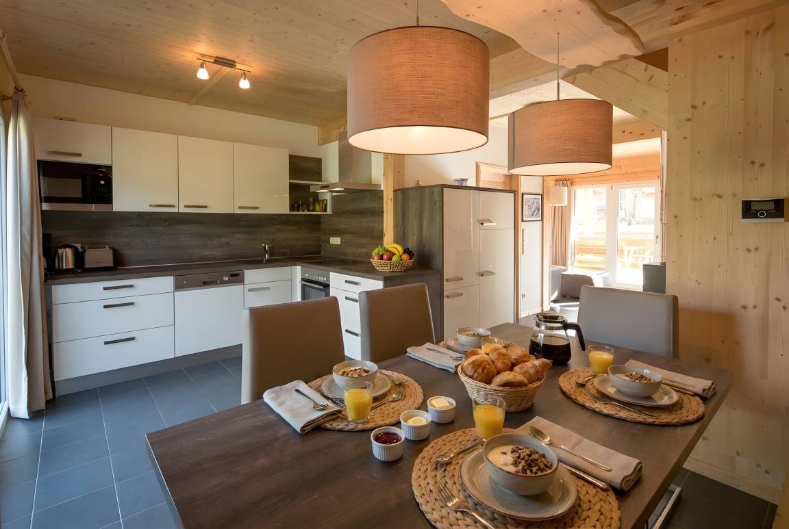 100 M² Chalet ∙ 4 Habitaciones ∙ 8 Huéspedes - Murau