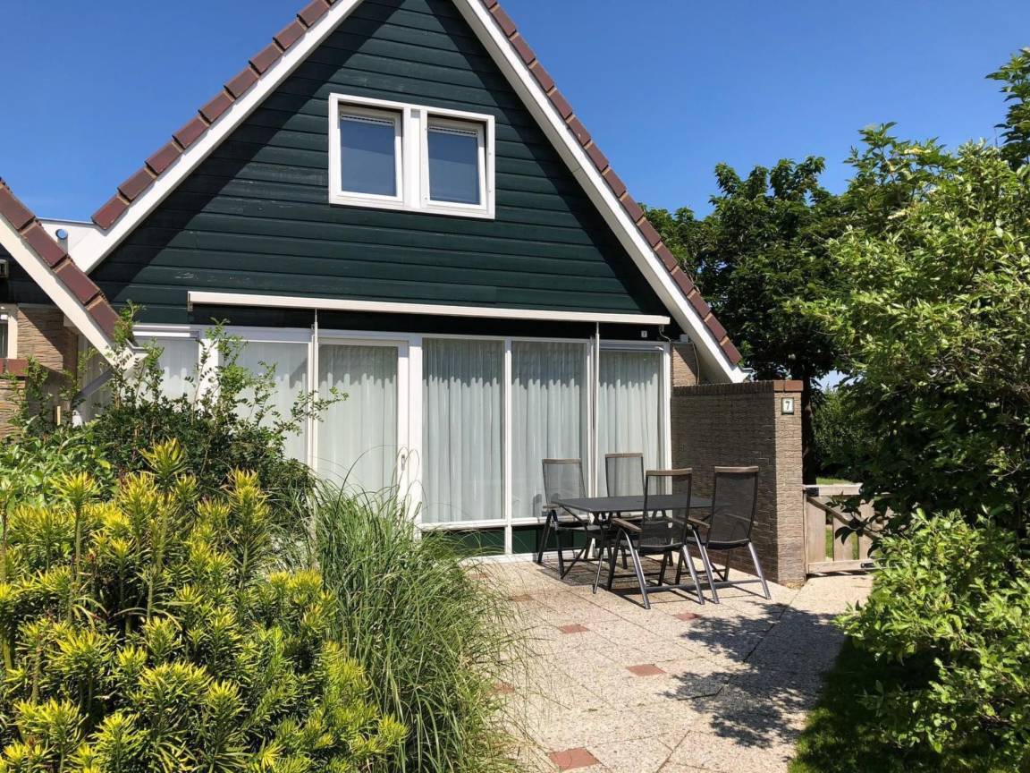 75 M² Ferienhaus ∙ 2 Schlafzimmer ∙ 4 Gäste - Julianadorp