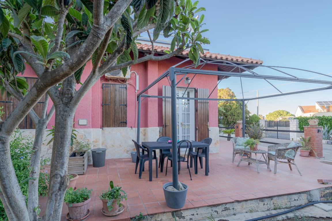80 M² Villa ∙ 2 Schlafzimmer ∙ 6 Gäste - Augusta