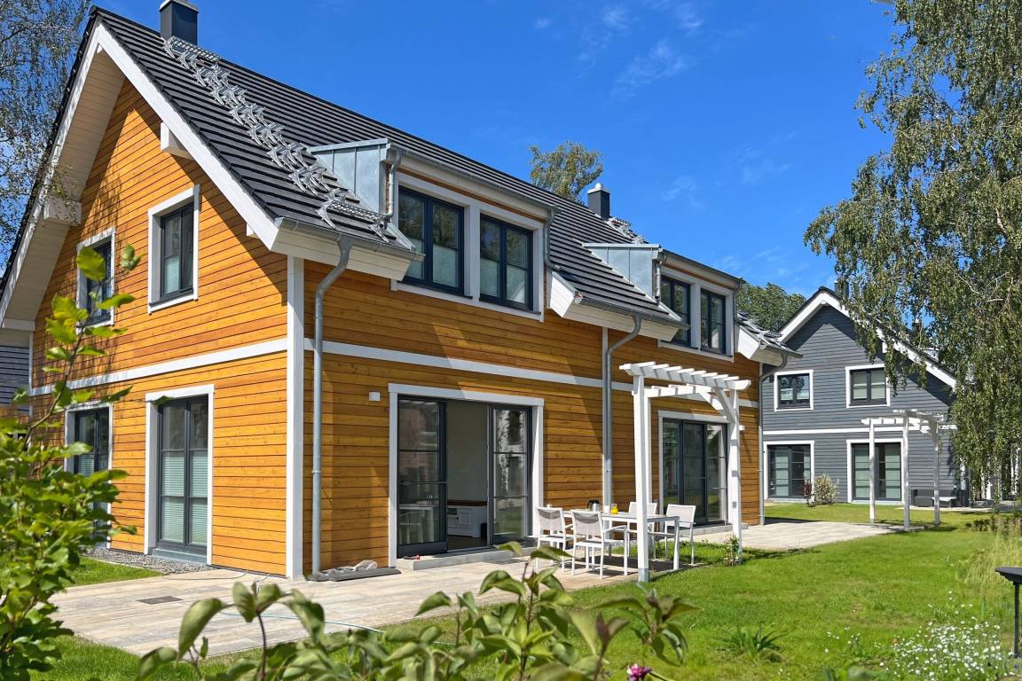 99 M² Ferienhaus ∙ 2 Schlafzimmer ∙ 4 Gäste - Prerow