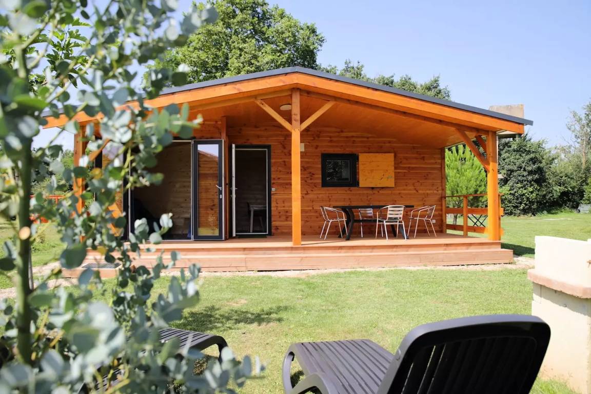 52 M² Chalet ∙ 2 Slaapkamers ∙ 4 Gasten - Gaillac