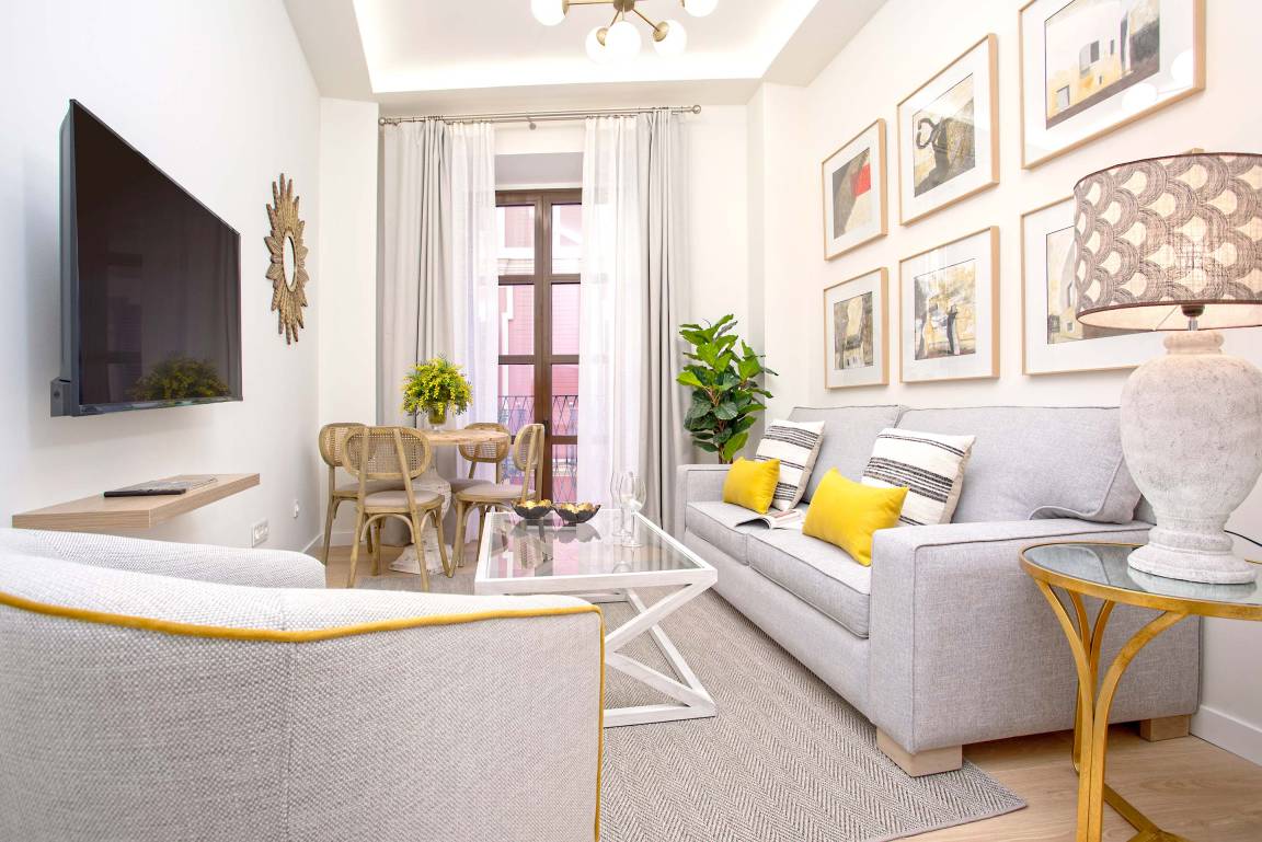 52 M² Apartment ∙ 1 Bedroom ∙ 3 Guests - Seville