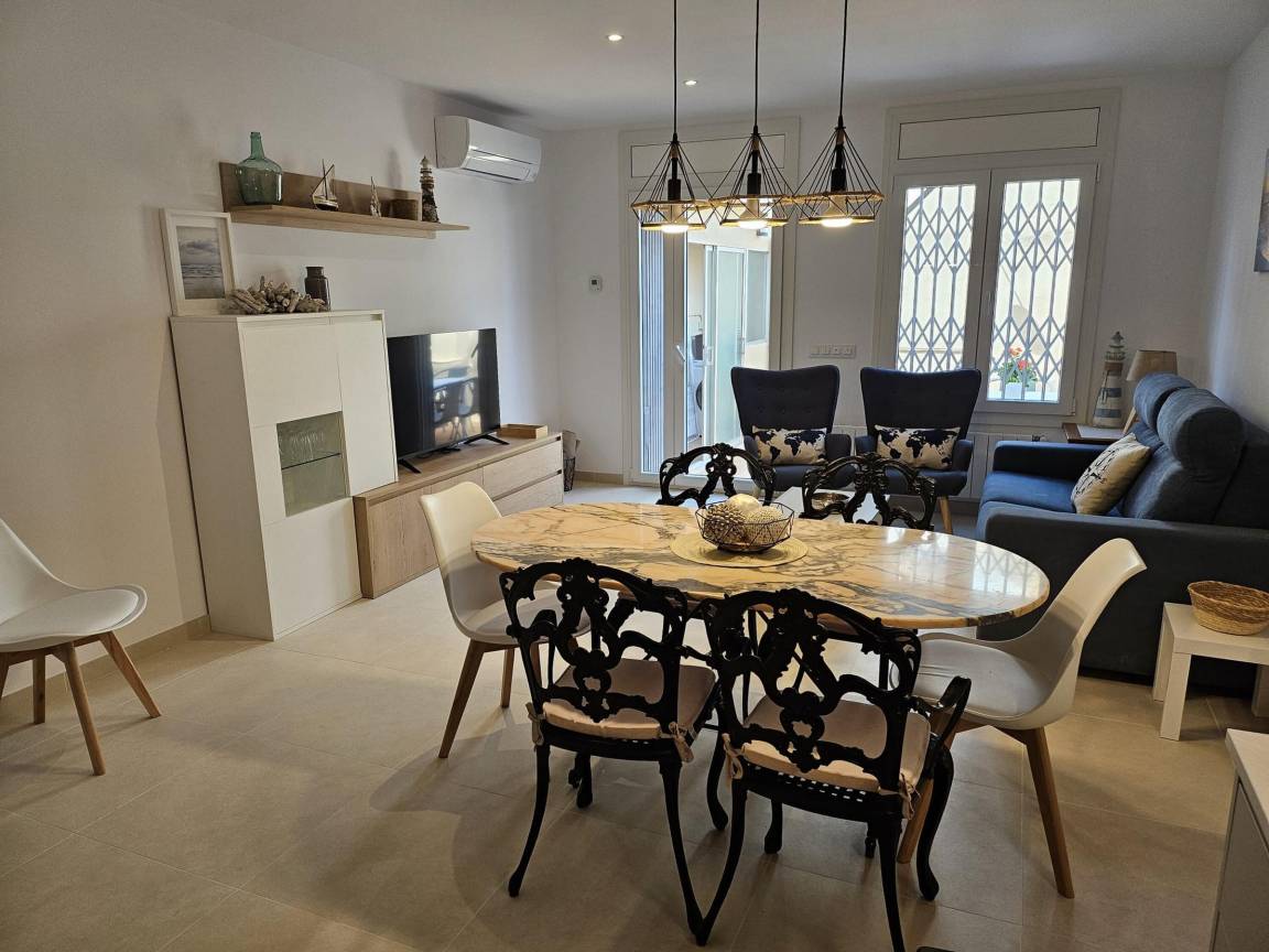 99 M² Casa ∙ 4 Habitaciones ∙ 8 Huéspedes - Calonge