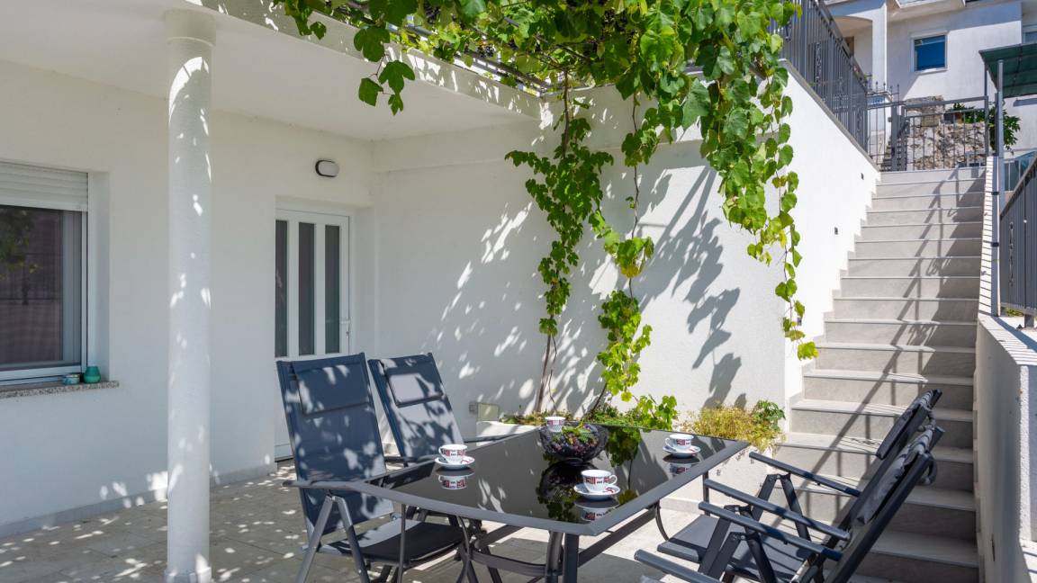 100 M² Villa ∙ 2 Bedrooms ∙ 4 Guests - Rijeka