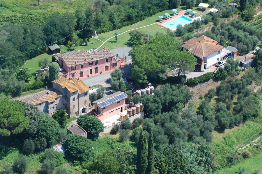 80 M² Farmhouse ∙ 2 Bedrooms ∙ 6 Guests - Tuscany