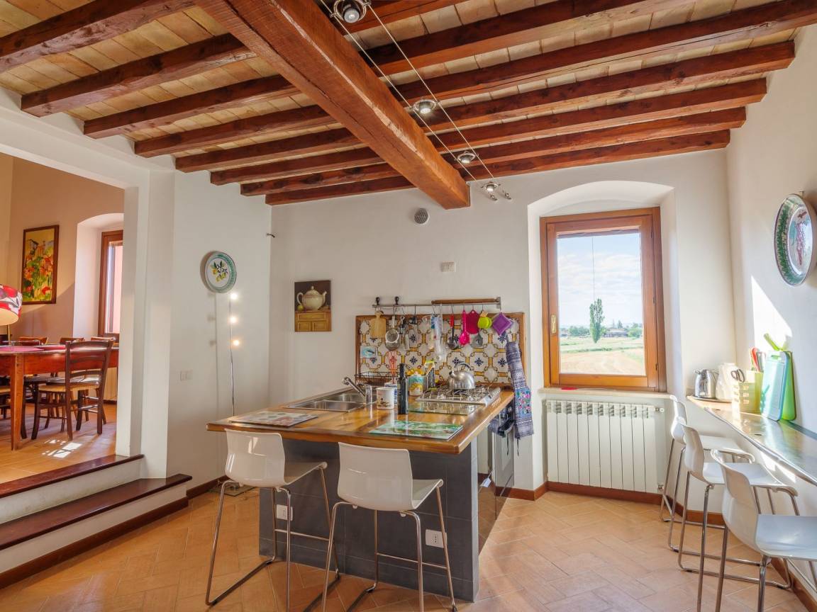 598 M² Huis ∙ 6 Slaapkamers ∙ 13 Gasten - Montefalco
