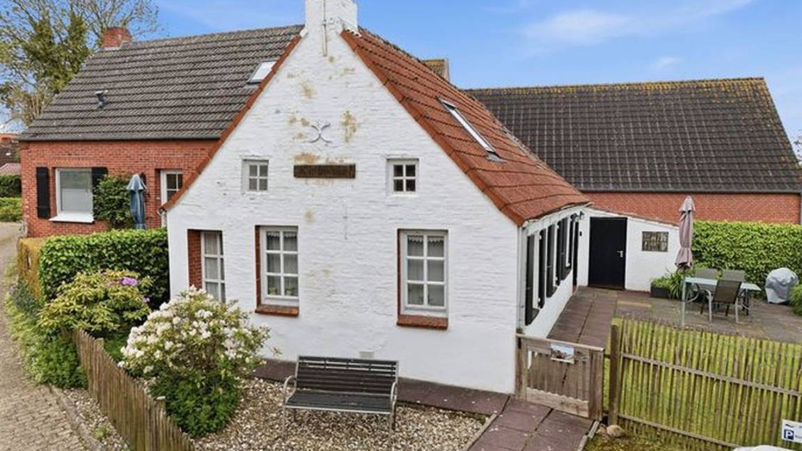 75 M² Ferienhaus ∙ 2 Schlafzimmer ∙ 6 Gäste - Krummhörn