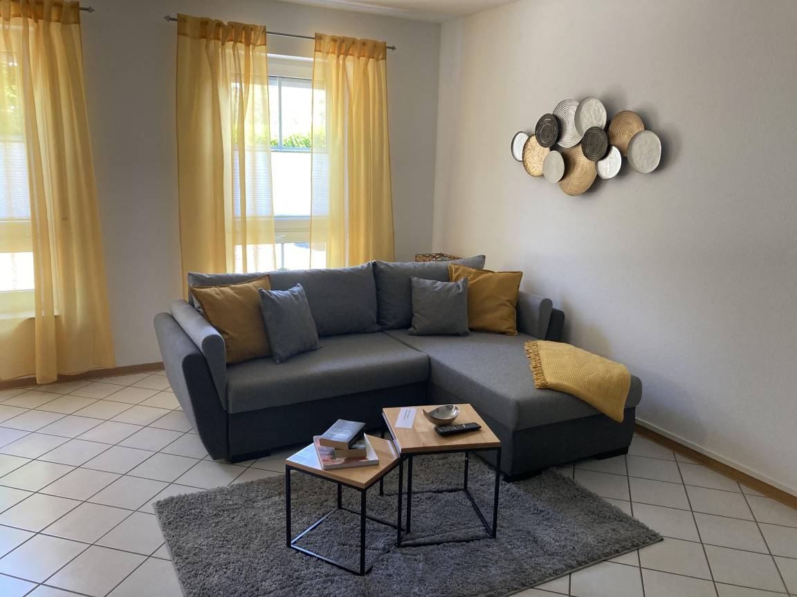 64 M² Ferienwohnung ∙ 1 Schlafzimmer ∙ 2 Gäste - Manderscheid