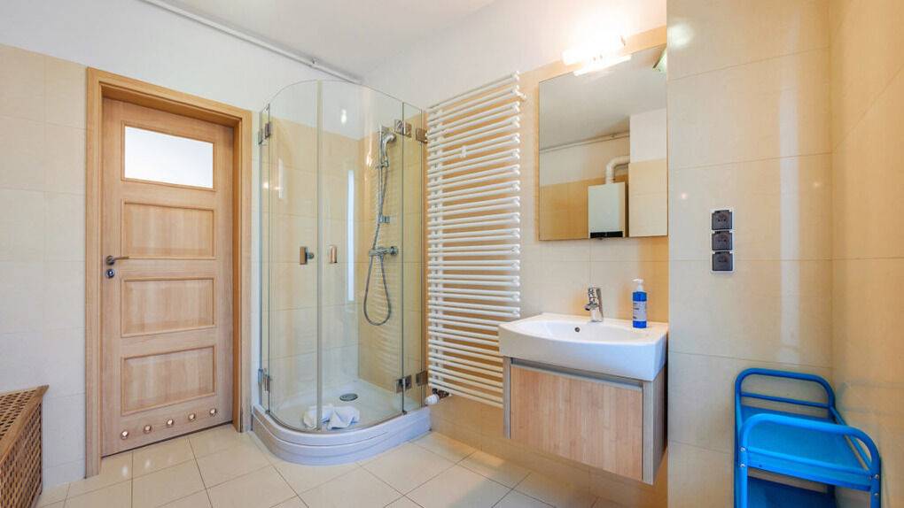 80 m² Ferienwohnung ∙ 3 Schlafzimmer ∙ 7 Gäste – Bild 10