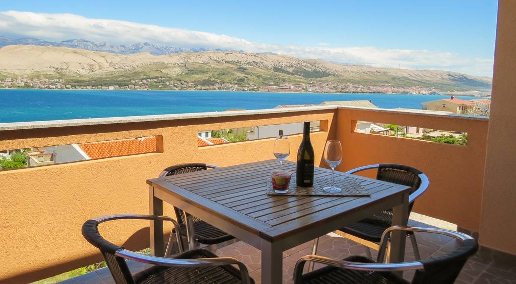 48 M² Appartamento Vacanza ∙ 2 Camere Da Letto ∙ 4 Ospiti - Pago