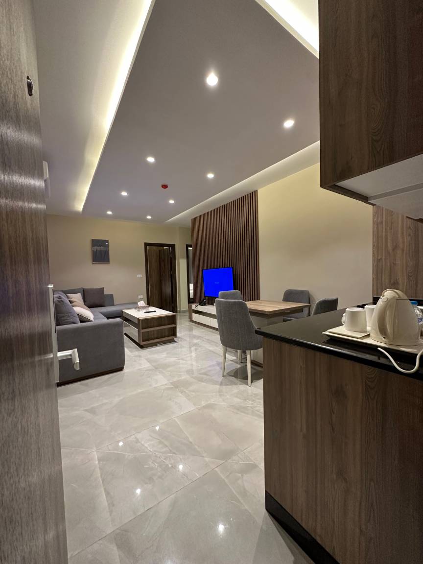 65 M² Ferienwohnung ∙ 2 Schlafzimmer ∙ 4 Gäste - Amman