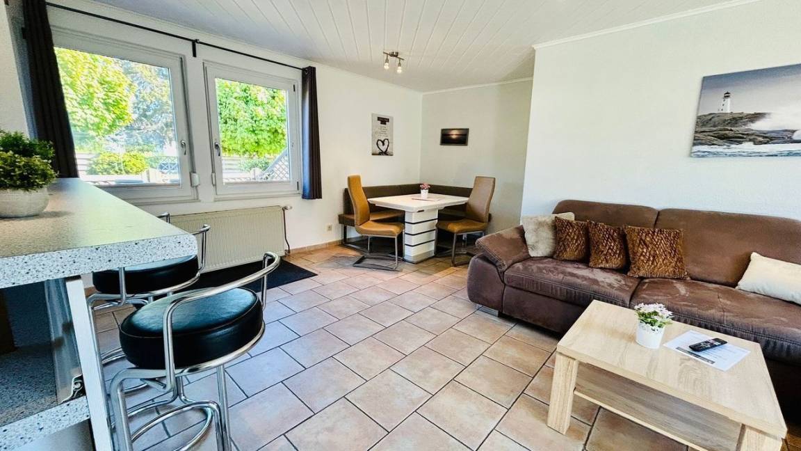55 M² Ferienhaus ∙ 1 Schlafzimmer ∙ 3 Gäste - Zingst