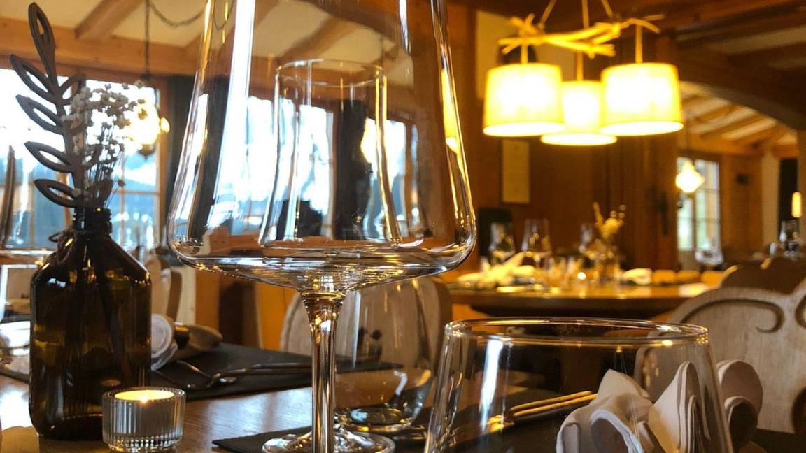 64 M² Apartment ∙ 2 Bedrooms ∙ 6 Guests - Adelboden