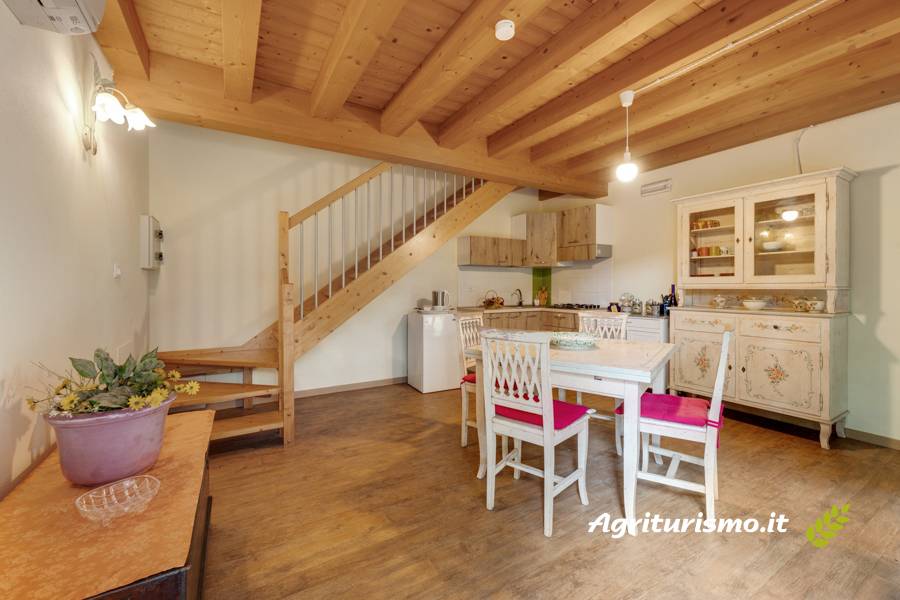 70 M² Farmhouse ∙ 2 Bedrooms ∙ 5 Guests - Abano Terme